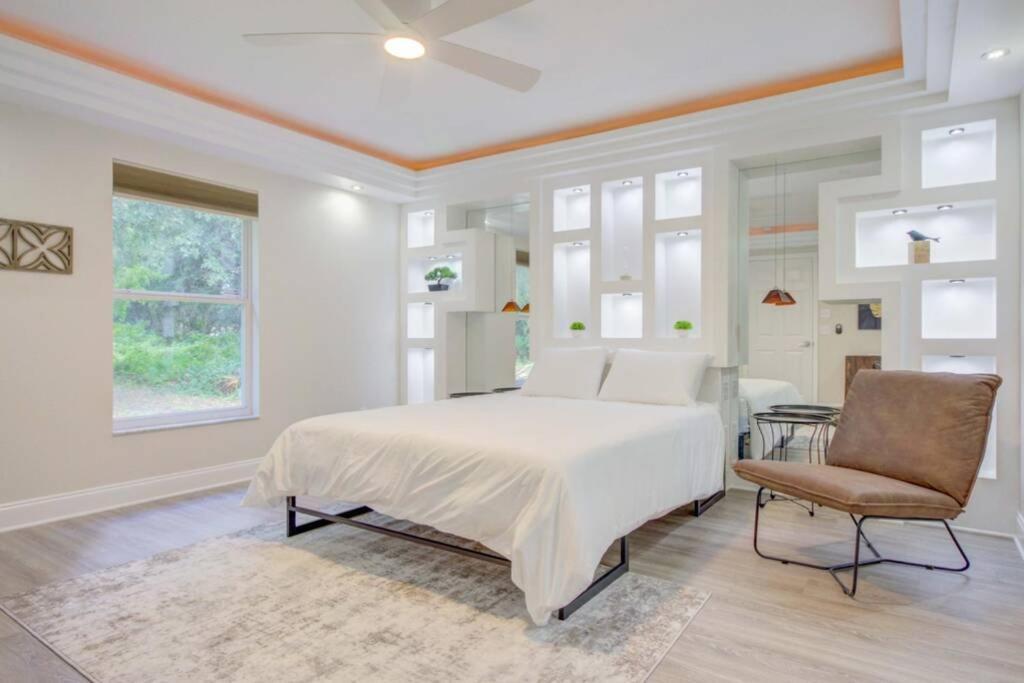 Hot Tub, Breakfast, Game Room, & Close To Beaches North Port Exterior foto
